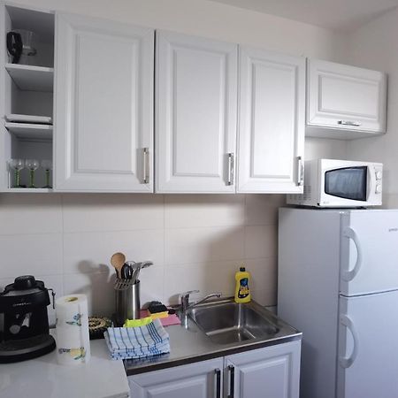 Studio Apartment Lipa 塞尼 外观 照片