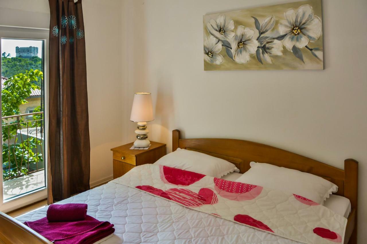 Studio Apartment Lipa 塞尼 外观 照片