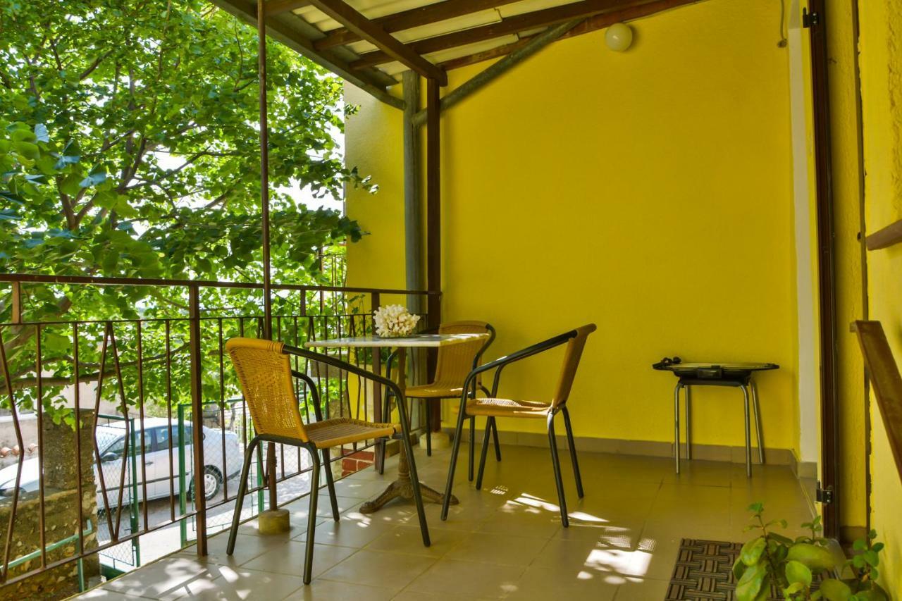 Studio Apartment Lipa 塞尼 外观 照片